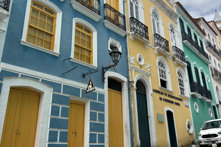 Beyond a Night Tour: An Autentic Bar Experience in Salvador