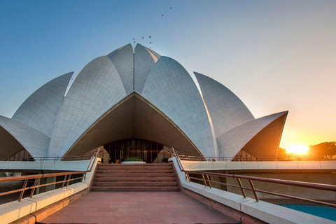 From Delhi: Private 5-Day Golden Triangle Tour Tour with 4 Star Hotels