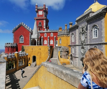 From Lisbon: Full-Day Guided Tour to Sintra