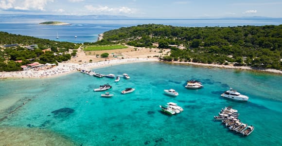 Private Boat Tour from Hvar:Blue Cave & Pakleni Islands