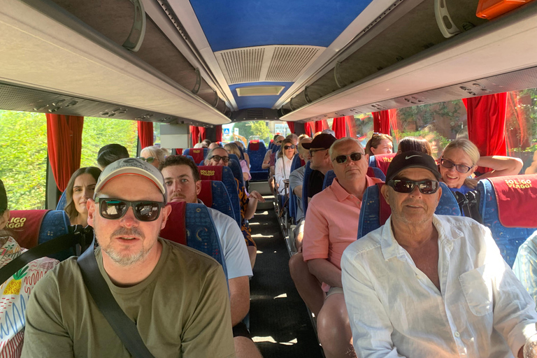 Prosecco Hills Private Tour All inclusive. 2 wineries+lunch