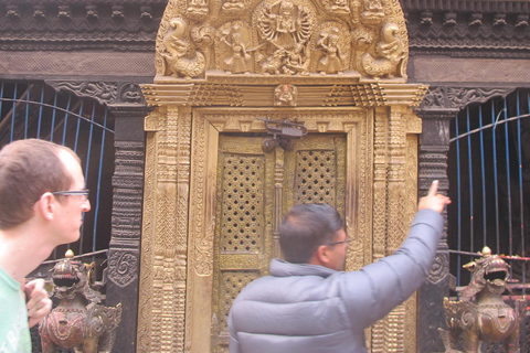 Más allá de Katmandú: Descubriendo las Joyas Ocultas de Bhaktapur