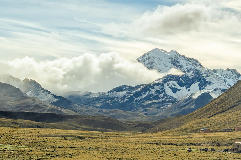 Private 4x4 Expedition: Landscapes of the Cordillera Real from La Paz