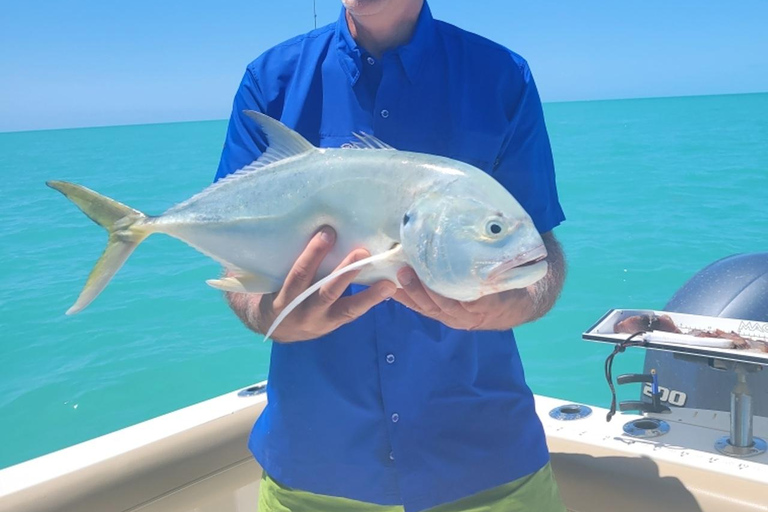 Key West: Fishing and Sandbar Boat Excursion