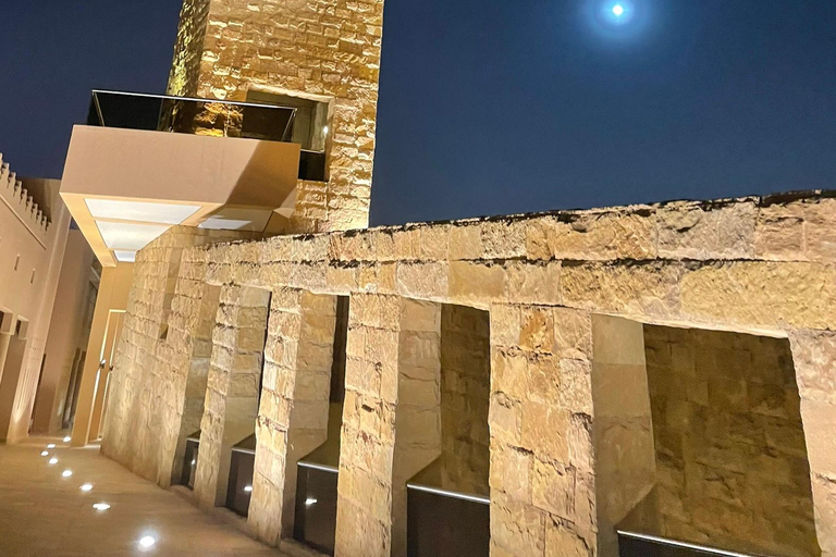 Diriyah Oude Stad: historische UNESCO site tour met dinerDirriyah oude stad: historische UNESCO site tour met diner