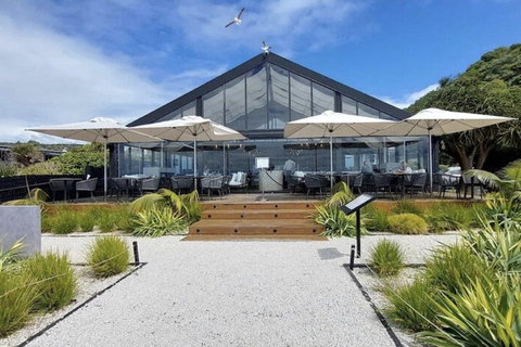 Waiheke Island: The Afternoon Wine Affair with Lunch