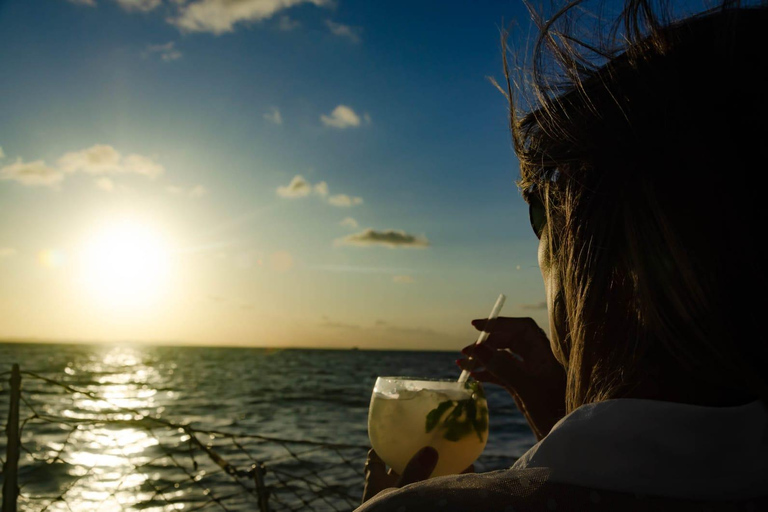 Salvador - BA: Bootsfahrt mit Gastronomie, Geschichte und Luxus auf See!Reiseroute Salvador - BA - 72 Stunden im Voraus buchen