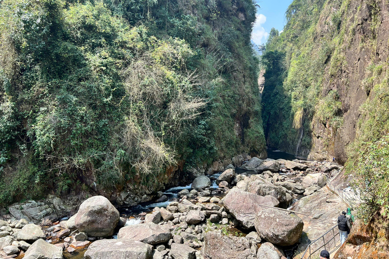 Sapa: Motorrad Tour zum Drgon Wasserfall