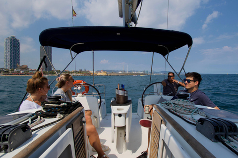 Barcelona: Exclusive Private Sailing Boat Cruise Barcelona: 2h Exclusive Sailing Boat Private Cruise