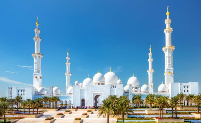 Visit Abu Dhabi Full Day City Tour From Fujairah in Abu Dhabi