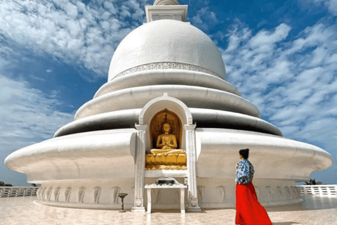 Galle Cultural Trail: Private Tuk Tuk, Temples & Fort Sunset Galle Tuk Tuk Tour - Without Pickup