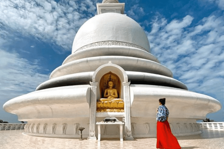 Galle Cultural Trail: Private Tuk Tuk, Temples & Fort Sunset Galle Tuk Tuk Tour - Without Pickup