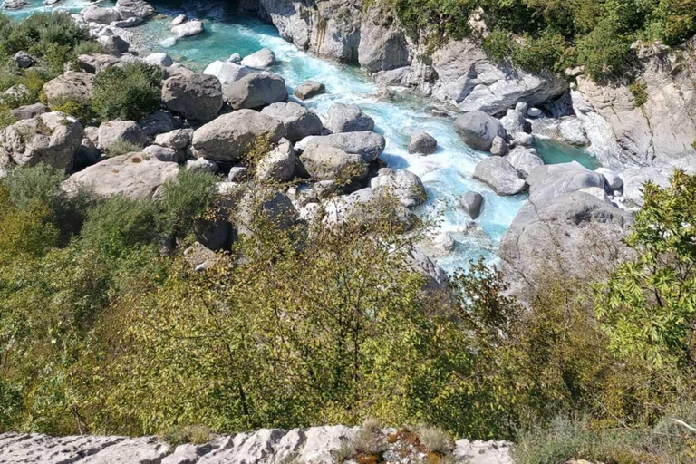 From Shkoder: Theth Full-Day-Tour, With lunch.
