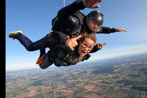 Köpenhamn: Tandem Skydive - det ultimata Köpenhamnsäventyret