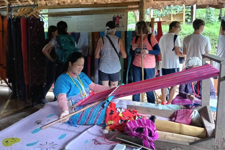 Chiang Mai: Doi Inthanon Summit & Kew Mae Pan Trail Hotel Pickup and Drop-Off (Within Pickup Area)