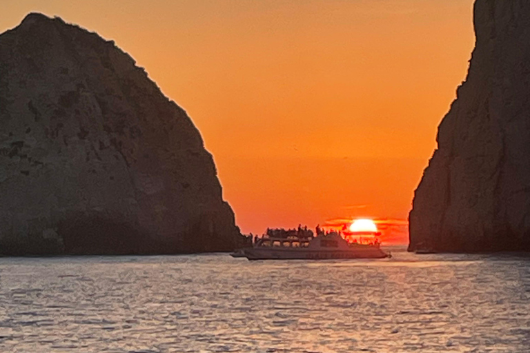 Zakynthos : Tour en bateau privé Île de la Tortue Grottes Mizithres