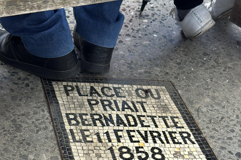 Lourdes Express: Private Guided Tour of the Sanctuaries