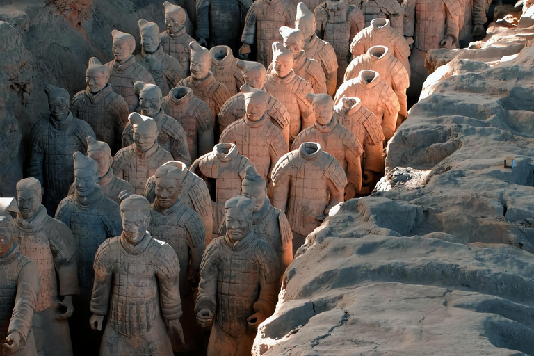 Beijing to Xi'an Terracotta Tour by Roundtrip Bullet Train All-Inclusive: Hotel Pickup, Guide, Tickets & Bullet Train