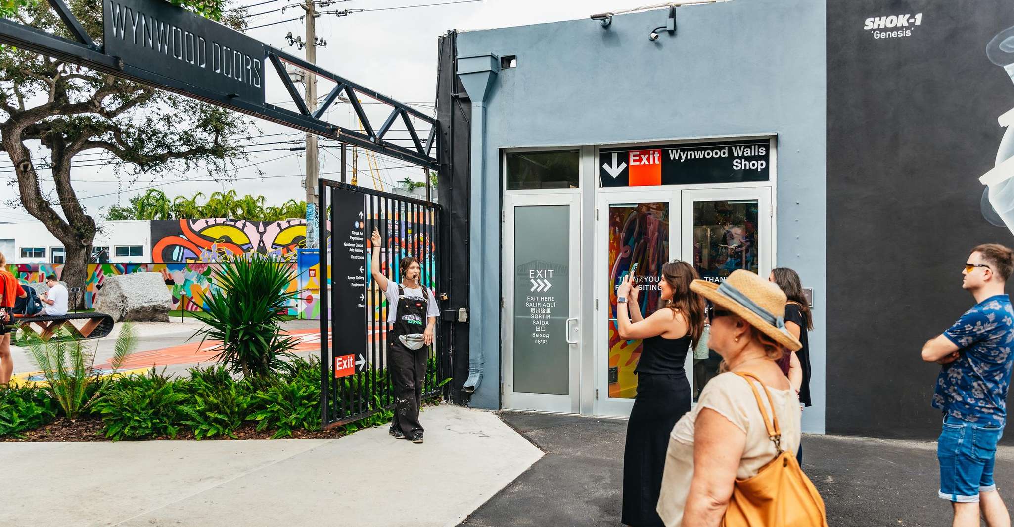 Miami: Wynwood Walls, Galleries, and Murals Guided Tour photo 5