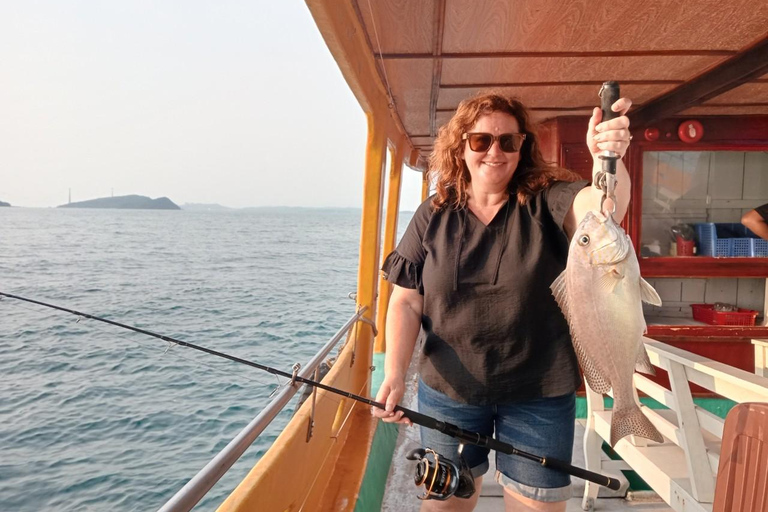 Rode Rivier Tour - Diepzeevissen per boot in Phu QuocRode Rivier Tour - Diepzeevissen per boot