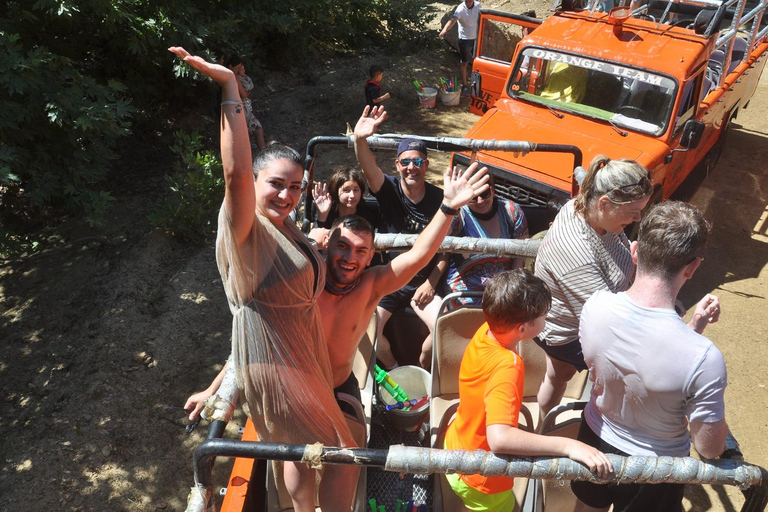 Kusadasi: safari in jeep alla penisola di Dilek con pranzo BBQ