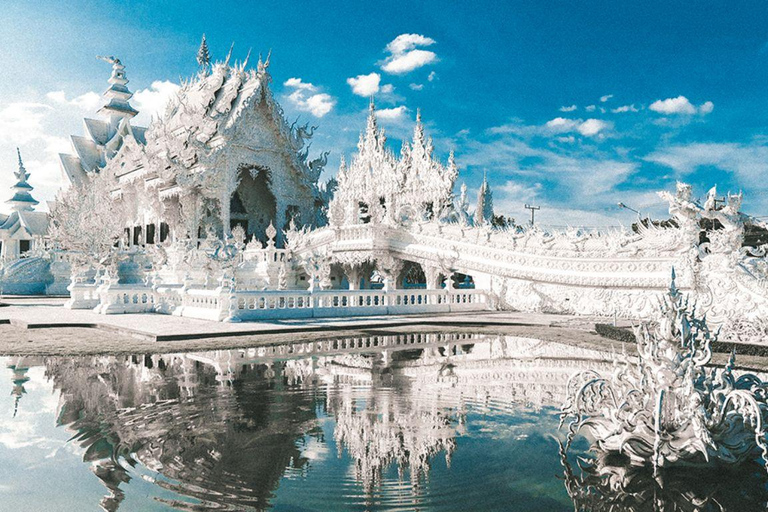 Chiang Mai: excursão ao Templo Branco, Templo Azul e Casa NegraChiang Mai: Passeio pelo Templo Branco, Templo Azul e Casa Negra