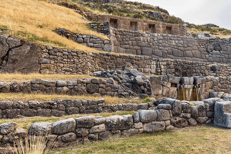 Guided Walking Tour: Qoricancha and 5 sites with admission included Guided walking tour: Qoricancha and 5 sites with admission included