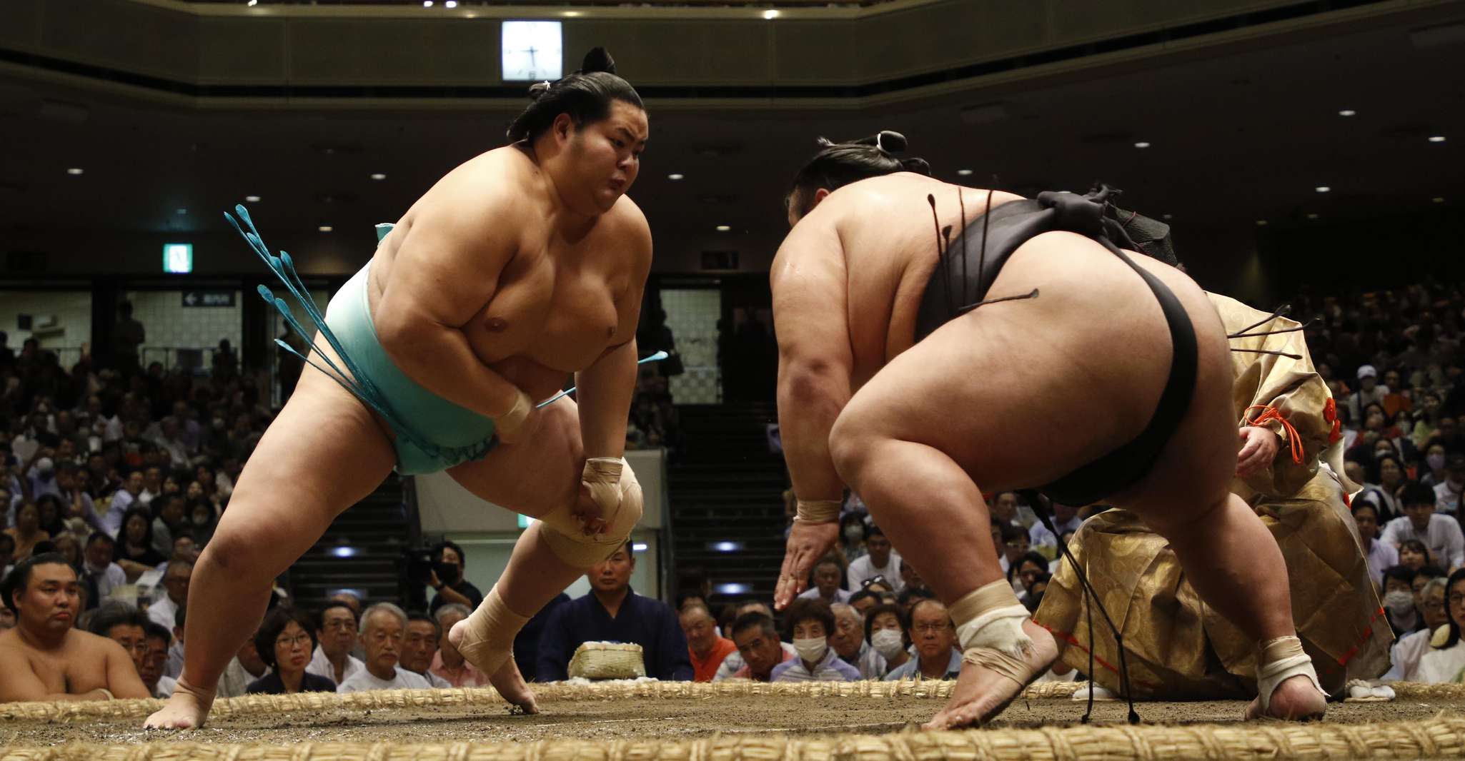 Osaka: Sumo Wrestling Tournament with Chair Seat Tickets photo 7