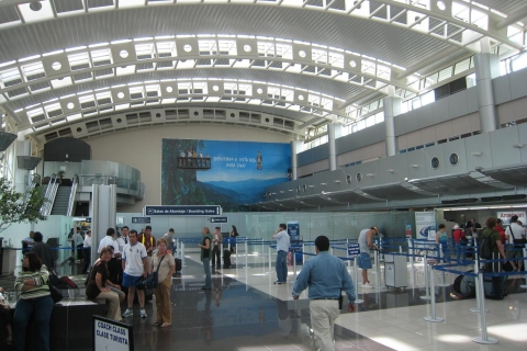 (SJO) Aeropuerto Internacional Juan Santamaría: Taxi privado(SJO) Aeropuerto Internacional Juan Santamaría:Traslado desde el aeropuerto