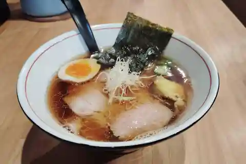 Odawara: Ramen Crawl Experience to 2 Iconic Restaurants