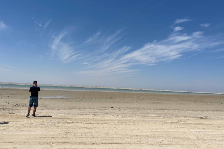 West Qatar: A Guided Journey through Coastal Wonders