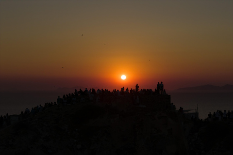 Santorini-Island tour Oia, Pyrgos & Imerovigli 3 hour Santorini Private Custom Tour (Cruise & Hotel Guests)