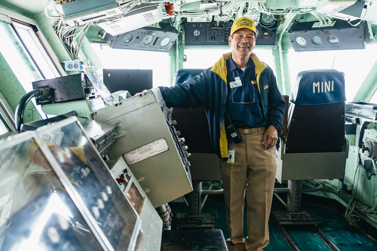 Bilet wstępu bez kolejki do muzeum lotniskowca USS MidwayBilet wstępu do muzeum lotniskowca USS Midway