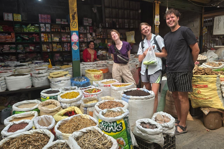 Pokhara: Authentic Nepali Cooking Class & Market Tour
