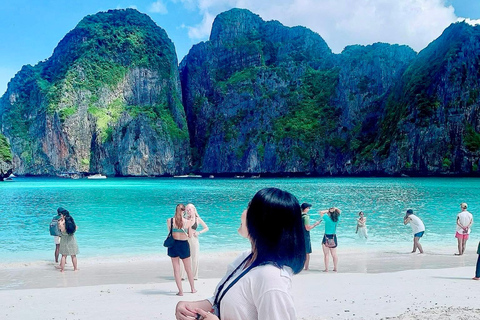 Krabi: Phi Phi Day Tour for First-Time Visitors + Pickup