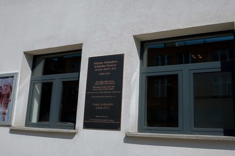 Krakova: Schindlerin tehdas ja getto opastettu kierros.