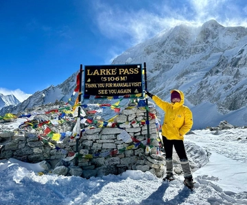 Nepal : 15 Days Manaslu Circuit Trek