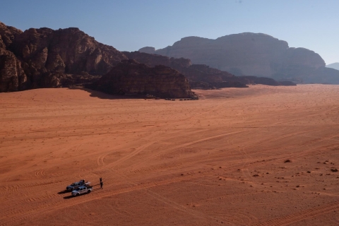 Wadi Rum: Excursión de día completo en Jeep