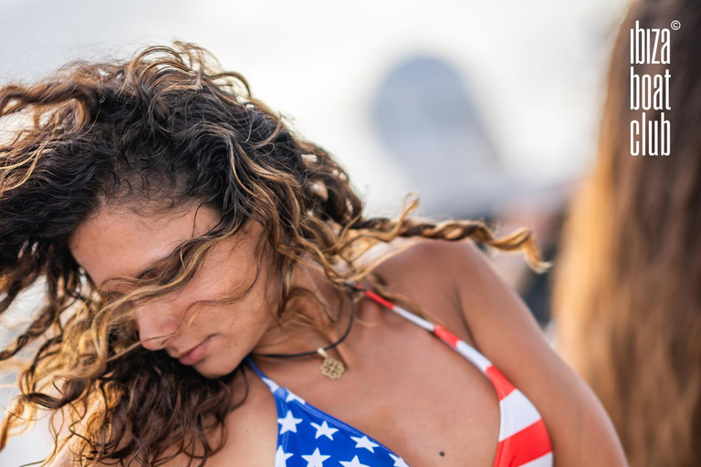 Ibiza: Sunset Boat Party at Ibiza Boat Club with Open Bar Aftersun Ibiza Sunset Boat Party: Early Bird Phase 1