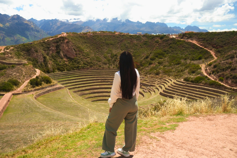 Cusco: Sacred Valley Tour with Picnic and Llamas