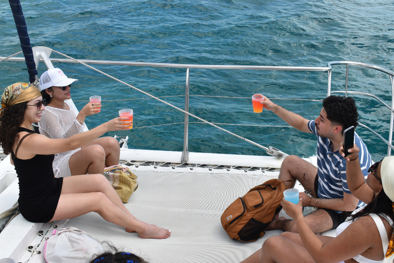 Cancun: Isla Mujeres Only Adults Catamaran, drinks & snorkel Tour from Playa del Carmen