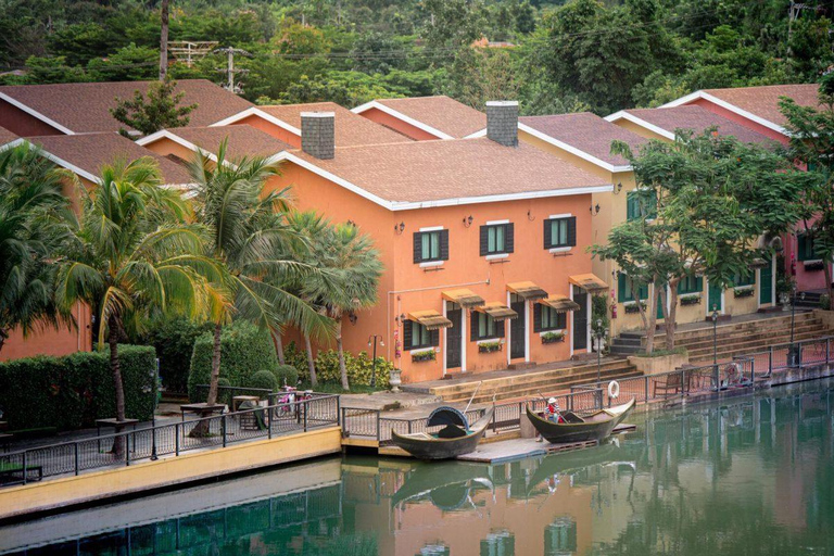 Khao Yai: Private Custom Tour with Driver From Bangkok Premium Car 1 Day (Group of 3)