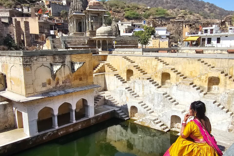 From Delhi: Jaipur Private Day Tour with Cultural Experience From Delhi: Jaipur Day Tour With AC Car+Driver+Tour Guide