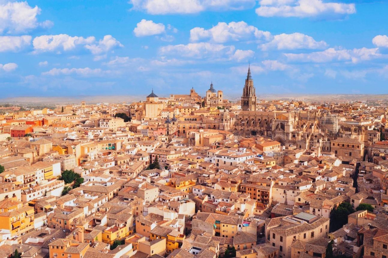 Toledo: Big Bus Hop-on, Hop-off Sightseeing Tour 24-Hour Hop-on, Hop-off Tour, Walking Tour & Cathedral Entry