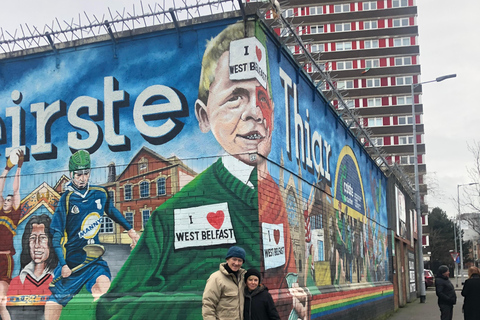 Belfast: Private Black Taxi Tour with Guide