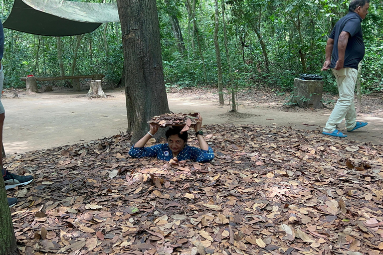 Cu Chi Tunnels Privat tur från Ho Chi Minh CIty med bil