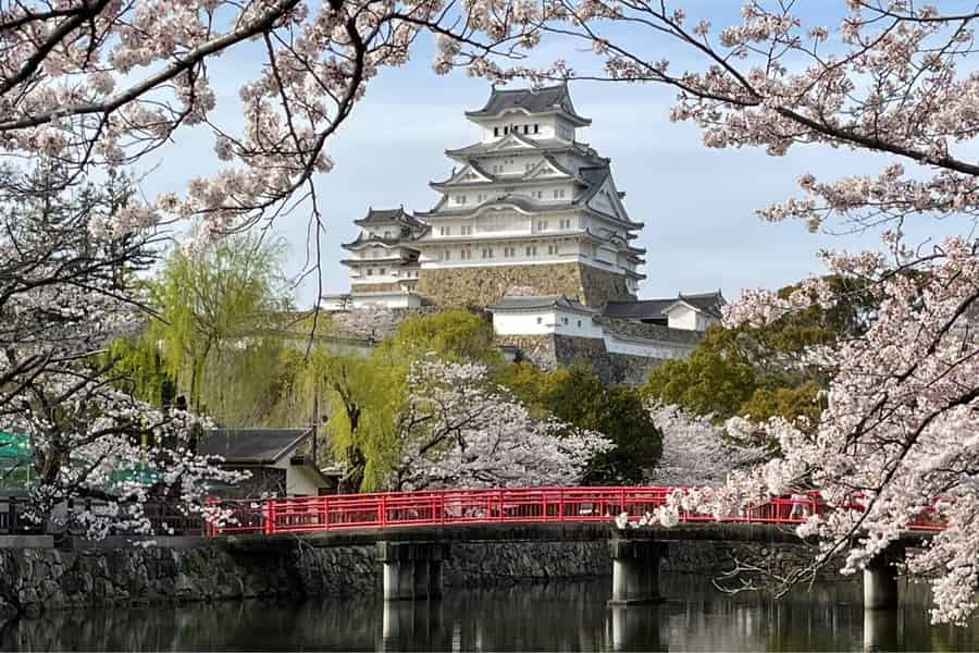 Das Beste der Burg Himeji: 3-stündige Tour mit lizenziertem Guide. Foto: GetYourGuide Das Beste der Burg Himeji: 3-stündige Tour mit lizenziertem Guide. Foto: GetYourGuide
