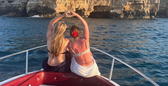 Polignano Sea Caves: Boat Tour with Snorkeling & Aperitif