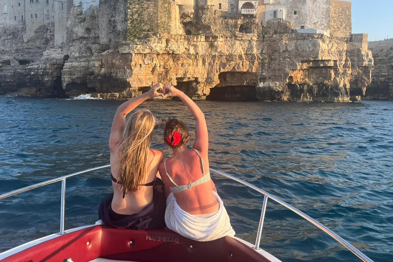 Polignano Sea Caves: Boat Tour with Snorkeling & Aperitif Sea Caves Boat Tour from San Vito