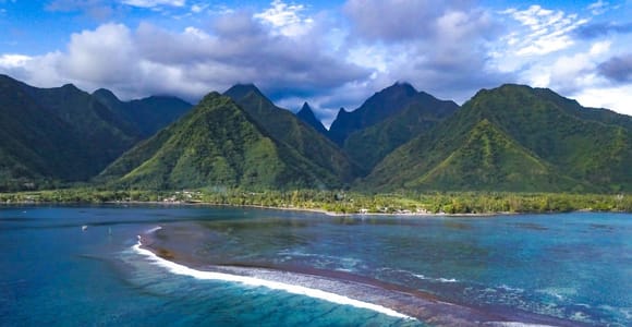 Tahiti: Teahupoo Wave Watching Tour